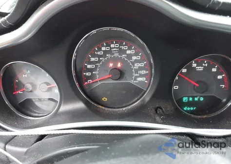 2013 Dodge Avenger Se z USA, uszkodzony, nr VIN 1C3CDZAB3DN754383